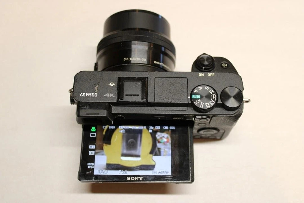 Sony Alpha a6300 Mirrorless Digital Camera w/ E PZ 16-50mm Zoom Lens 4 Batteries