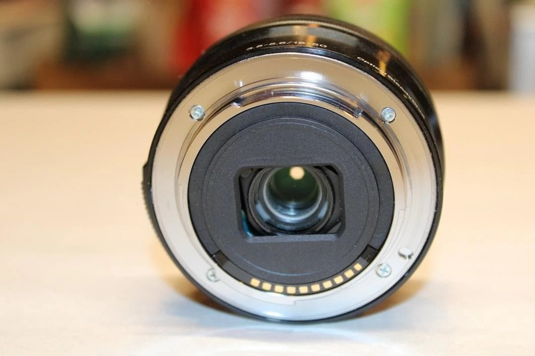 Sony Alpha a6300 Mirrorless Digital Camera w/ E PZ 16-50mm Zoom Lens 4 Batteries