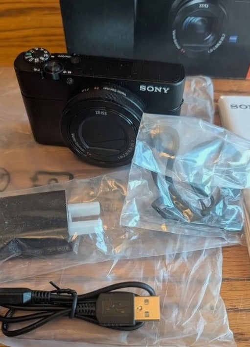 Sony DSC-RX100 III 20.1 MP Digital SLR Camera - Black