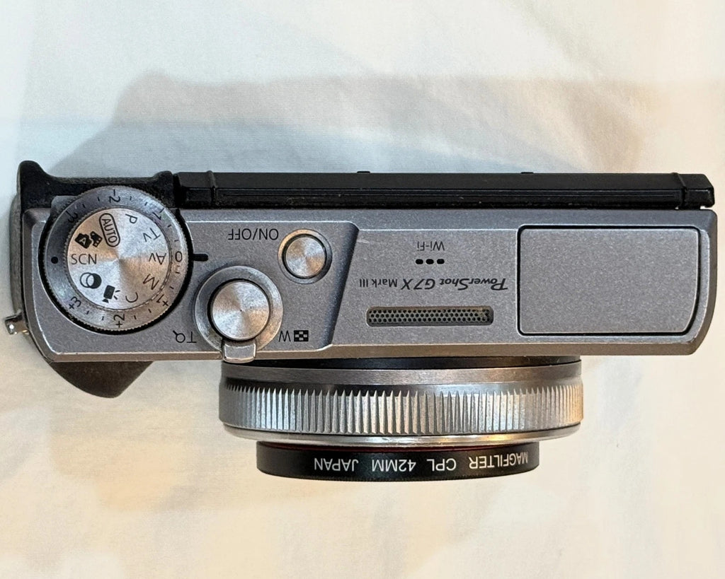 Canon PowerShot G7 X MARK III SILVER SmallRig Cage Extra Batteries