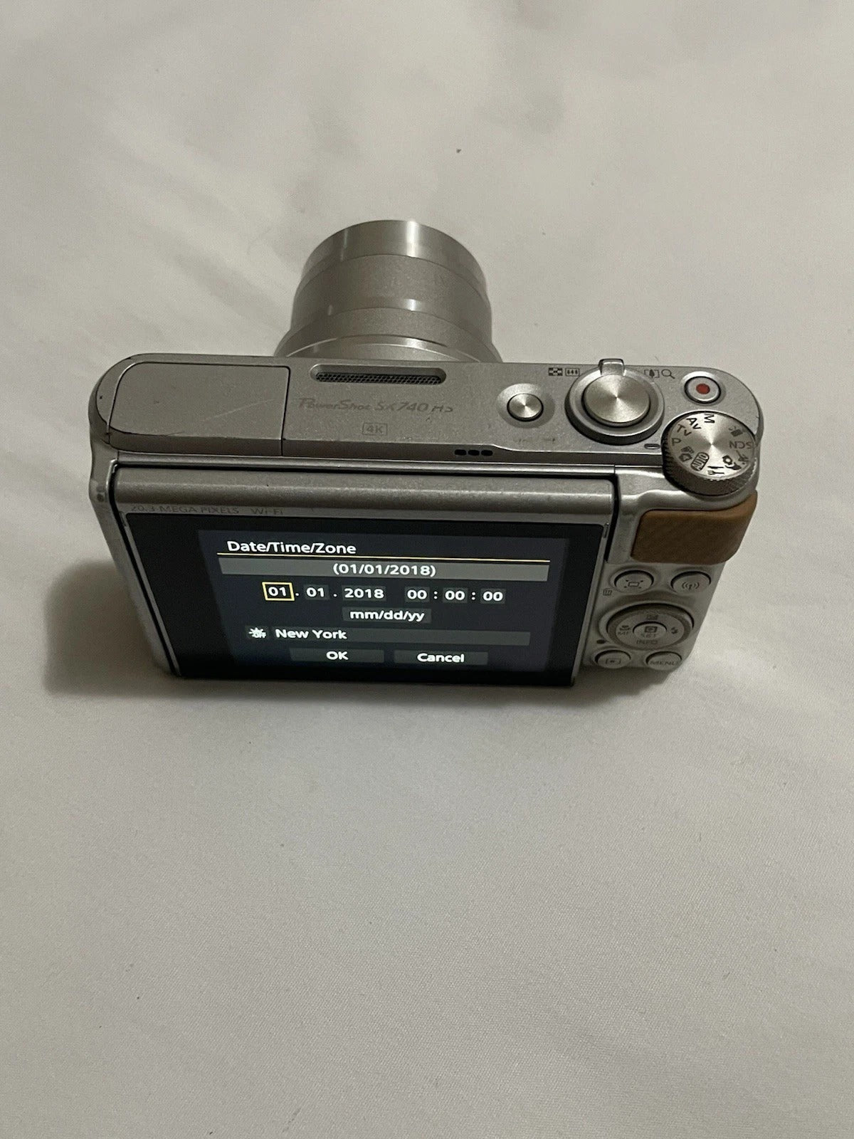 Canon PowerShot SX740 HS 20.3MP Digital Camera - Silver