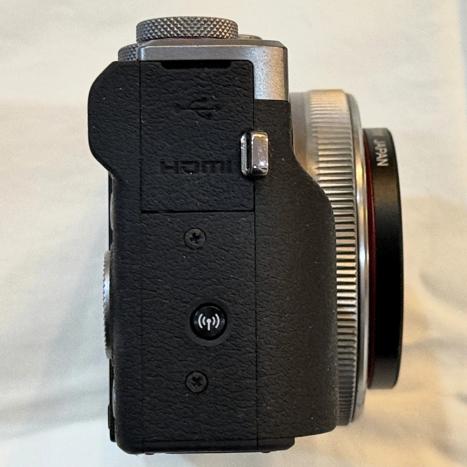 Canon PowerShot G7 X MARK III SILVER SmallRig Cage Extra Batteries