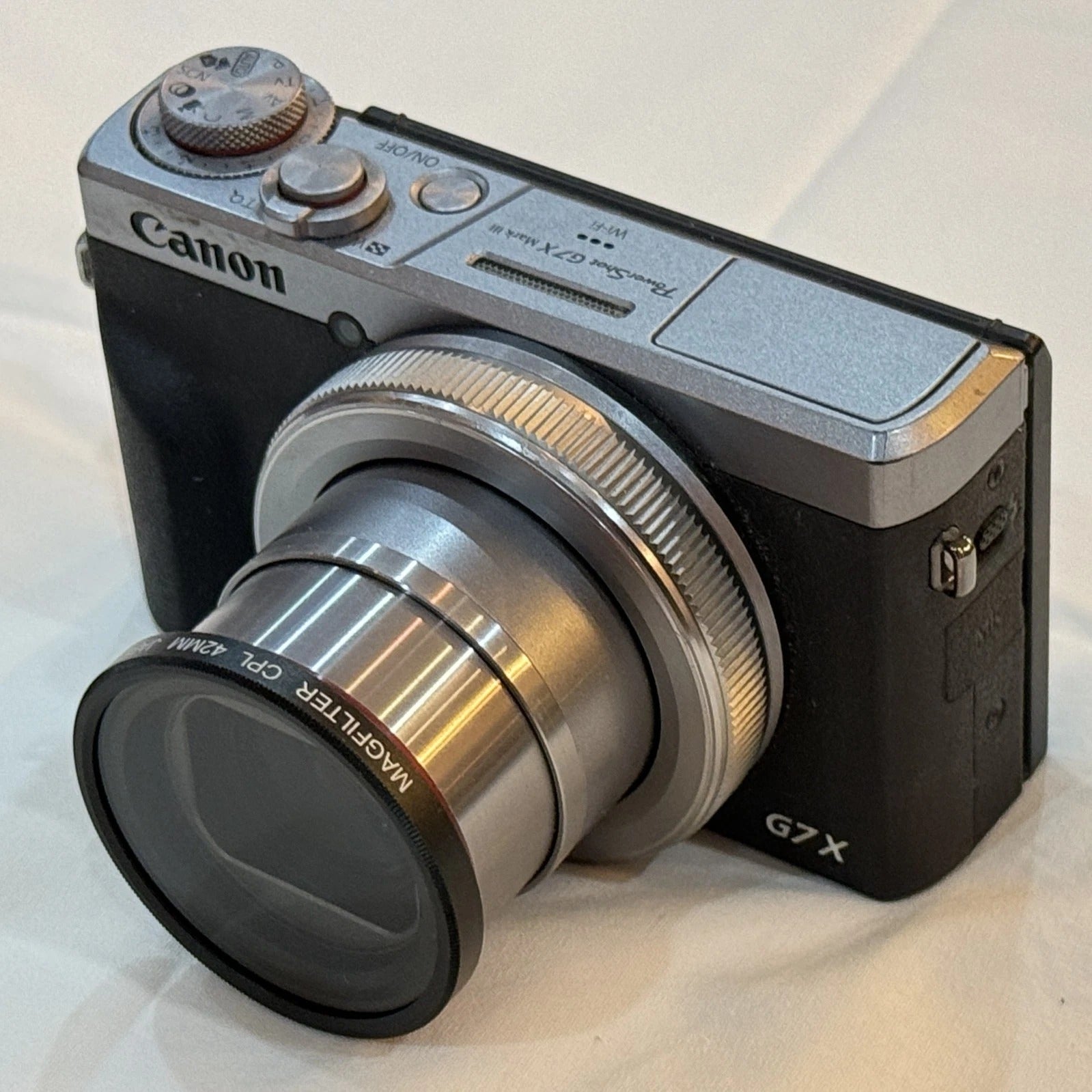 Canon PowerShot G7 X MARK III SILVER SmallRig Cage Extra Batteries