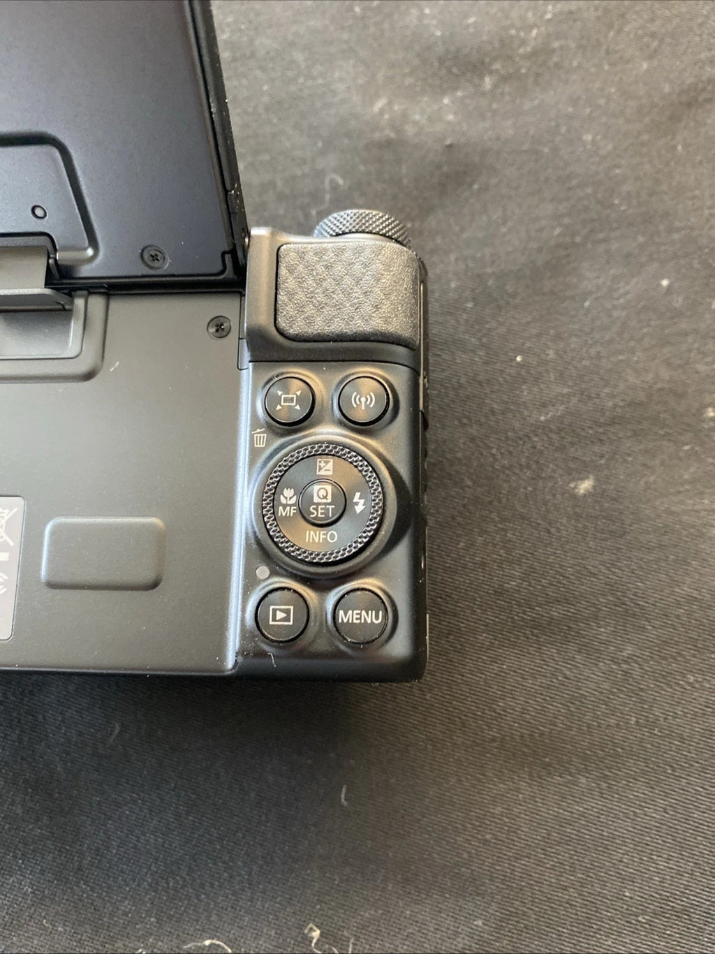 Canon PowerShot SX740 HS 20MP 40x Zoom 4K Digital Point