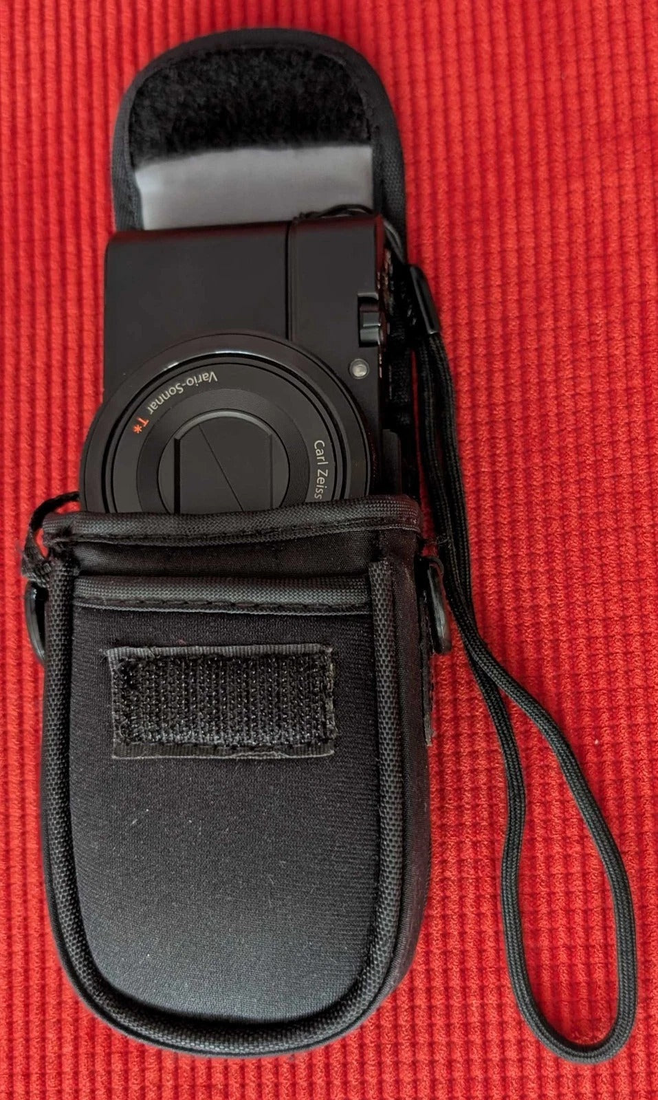 Sony DSC-RX100 II (DSC-RX100M2) Digital Camera, 20.2 MP, Black, Pouch+Spare Batt