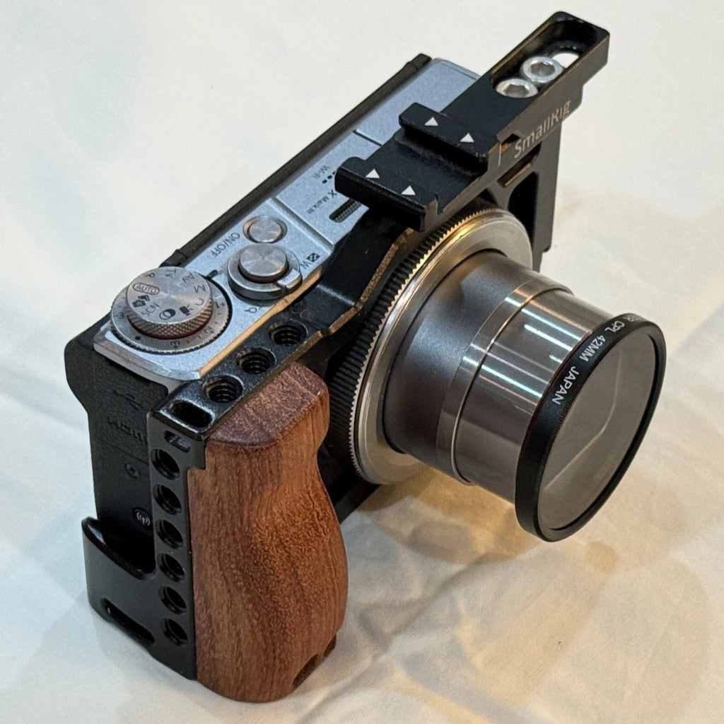 Canon PowerShot G7 X MARK III SILVER SmallRig Cage Extra Batteries